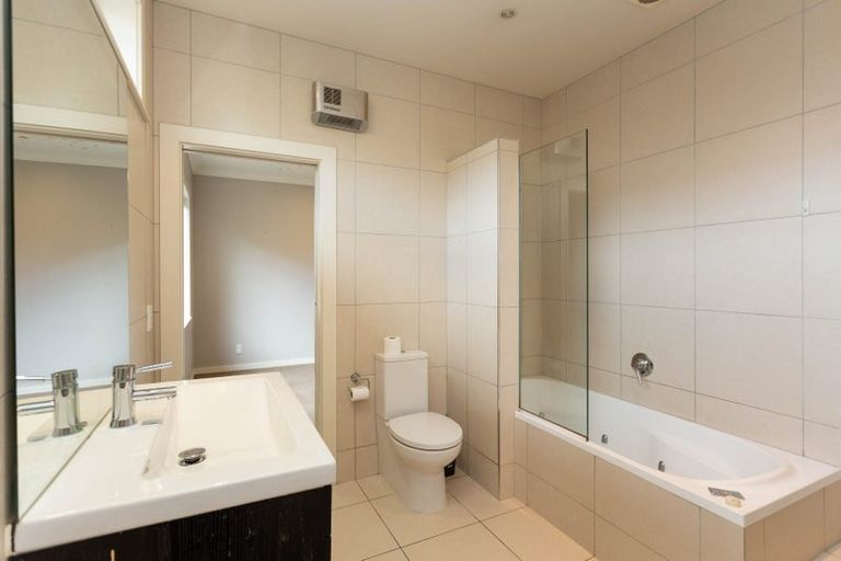 Photo of property in 426 Ilam Road, Bryndwr, Christchurch, 8052