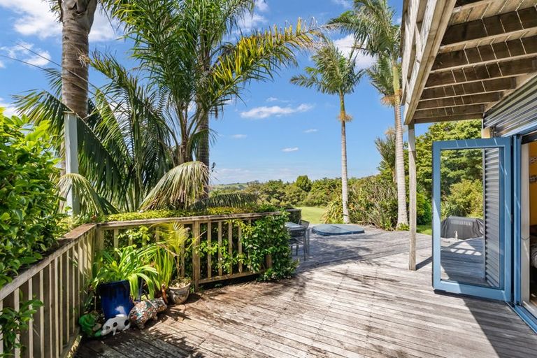 Photo of property in 78 Wairimu Way, Waipu, 0582