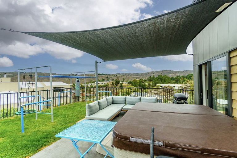 Photo of property in 23 Aronui Road, Bridge Hill, Alexandra, 9320