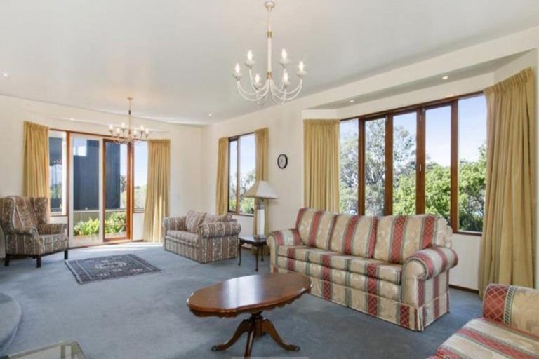 Photo of property in 96 Paritai Drive, Orakei, Auckland, 1071