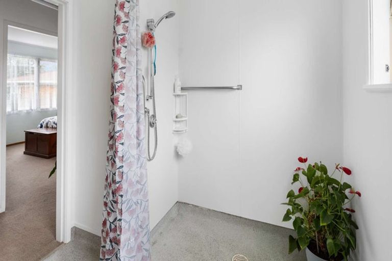 Photo of property in 22 Haynes Crescent, Sunnybrook, Rotorua, 3015