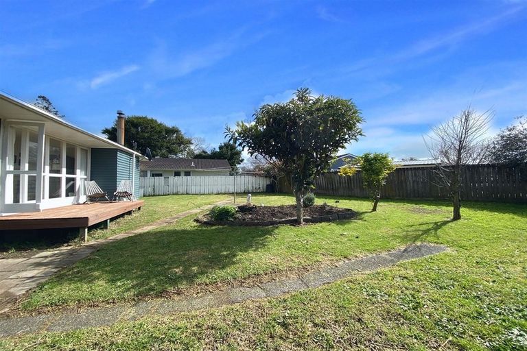 Photo of property in 40 Hamilton Drive, Waiuku, 2123