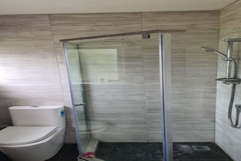 Photo of property in 2 Spur Road, Stillwater, Silverdale, 0993