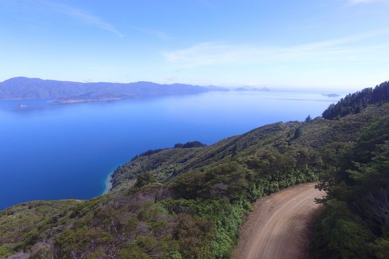 Photo of property in 1489 Te Towaka - Port Ligar Road, Admiralty Bay, French Pass, 7193