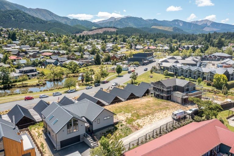 Photo of property in 4c Chisholm Crescent, Hanmer Springs, 7334