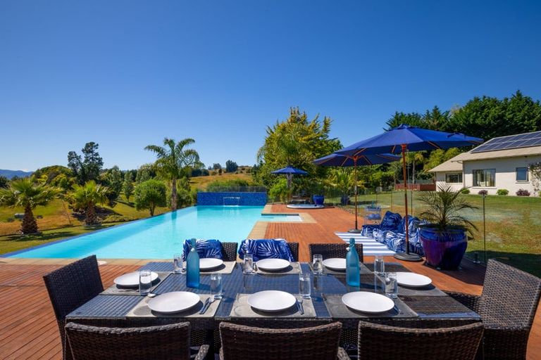 Photo of property in 35 Redwood Park Road, Redwood Valley, Richmond, 7081