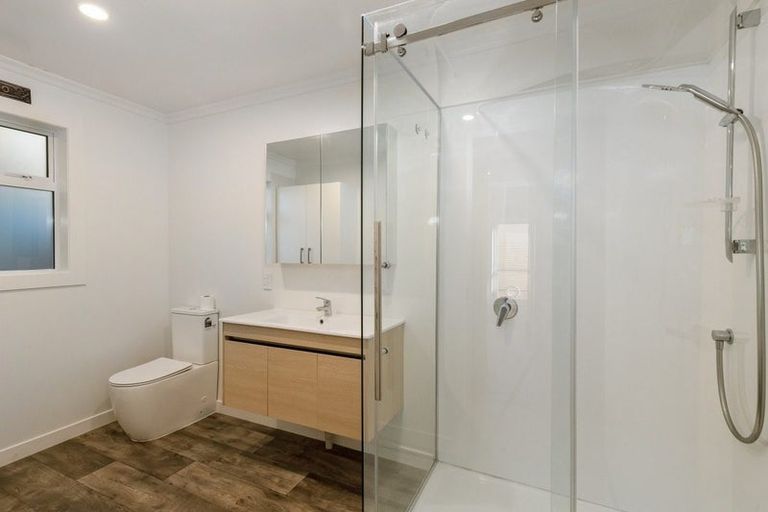 Photo of property in 12 Suffolk Street, Picton, 7220
