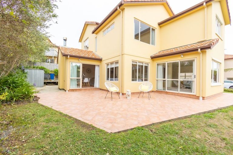 Photo of property in 40 Monte Cassino Place, Birkdale, Auckland, 0626