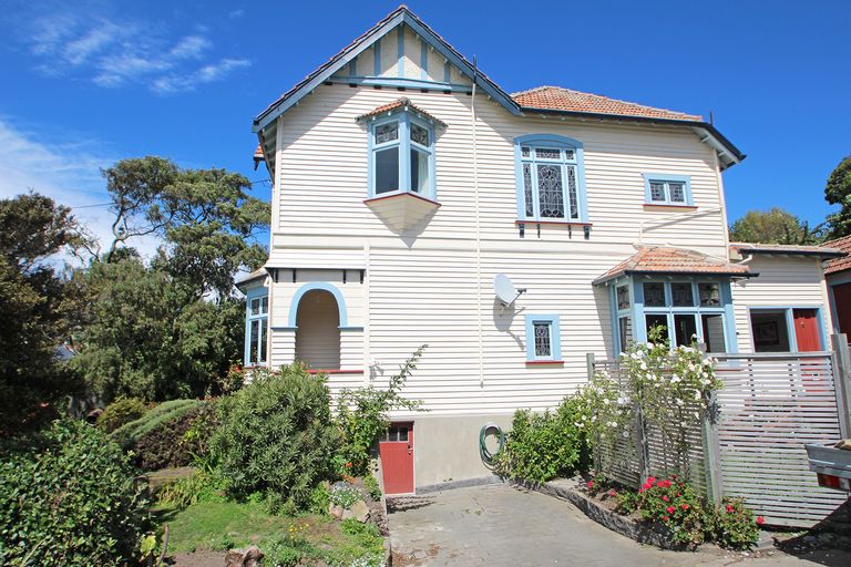 Photo of property in 64 Tees Street, South Hill, Oamaru, 9400