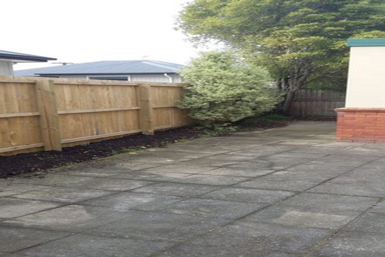 Photo of property in 35a Olliviers Road, Phillipstown, Christchurch, 8011