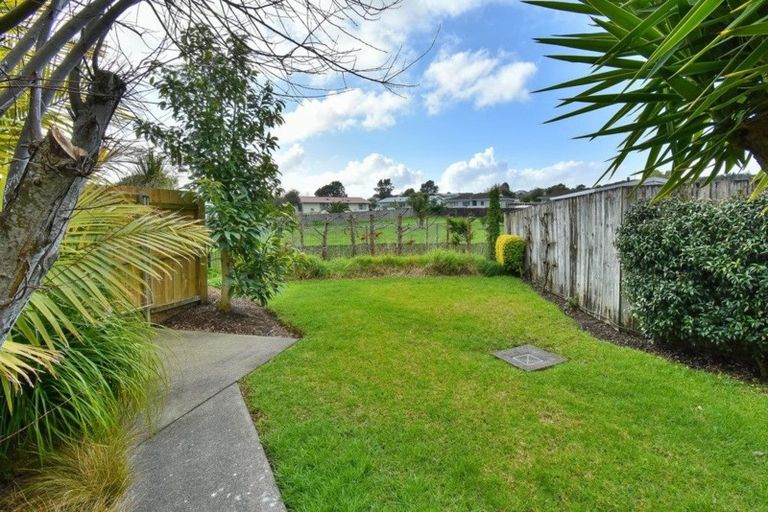 Photo of property in 14/18 Alicante Avenue, Hillpark, Auckland, 2102