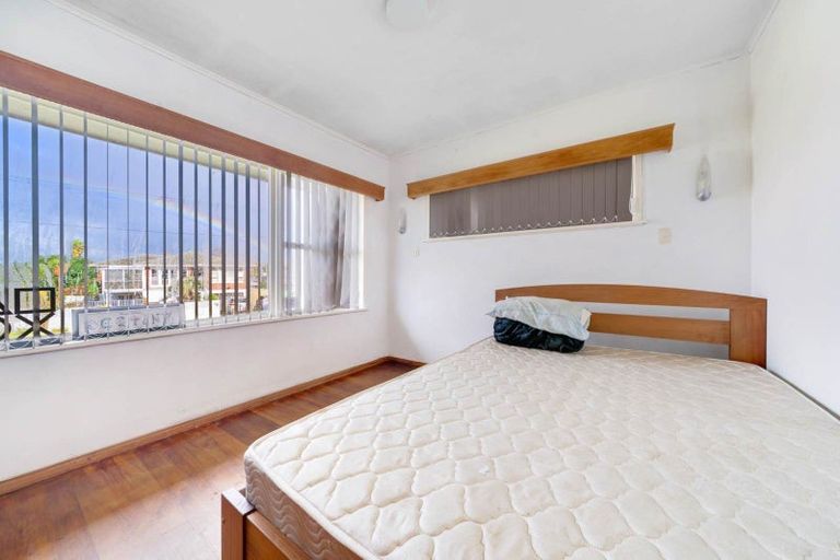 Photo of property in 30 Ingram Street, Papakura, 2110