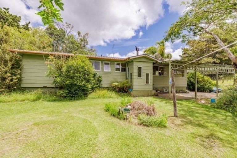 Photo of property in 185 Kohukohu Road, Kohukohu, 0491