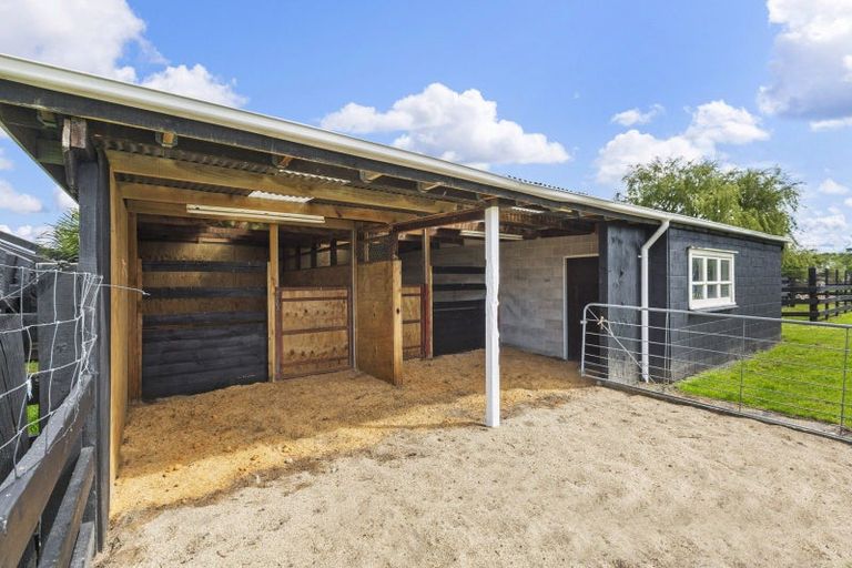 Photo of property in 127 Peake Road, Cambridge, 3493