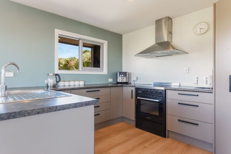 Photo of property in 70 Jeffries Road, Brightwater, 7091