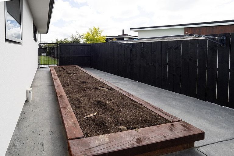 Photo of property in 8 Kelburn Place, Tinwald, Ashburton, 7700