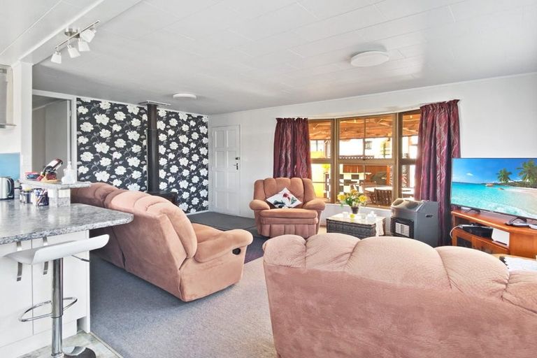 Photo of property in 14 Houhere Place, Tikipunga, Whangarei, 0112