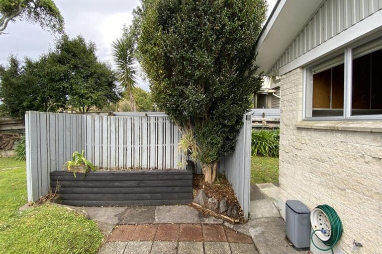 Photo of property in 2/39 Union Road, Howick, Auckland, 2014