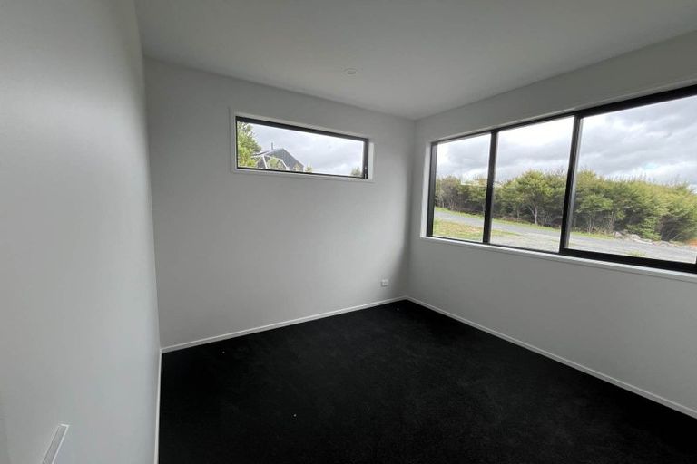 Photo of property in 250 Hillcrest Road, Wainui, 0931
