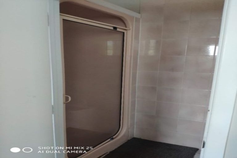 Photo of property in 234 Lake Road, Hauraki, Auckland, 0622
