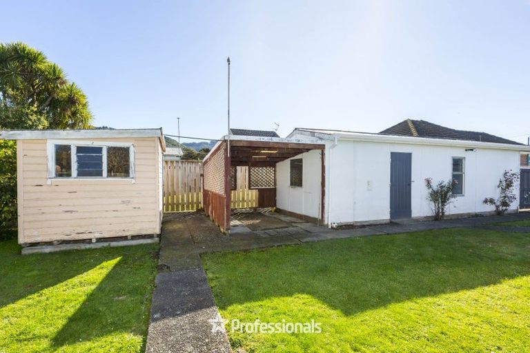 Photo of property in 45 Hikurangi Street, Trentham, Upper Hutt, 5018