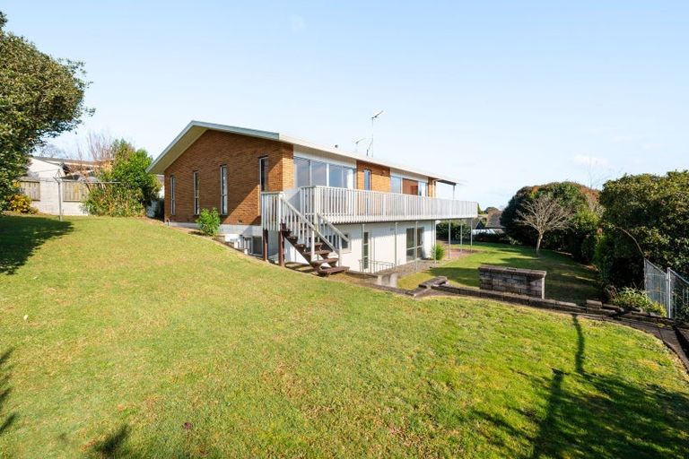 Photo of property in 5 Pohutukawa Drive, Pukete, Hamilton, 3200