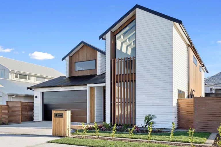 Photo of property in 6 Te Ara O Ngakeiha, Fitzroy, New Plymouth, 4312