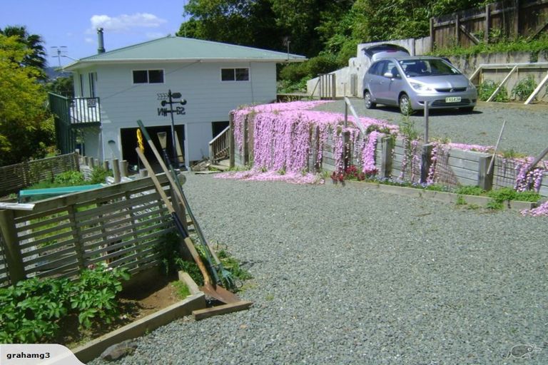 Photo of property in 20 Willow Place, Horahora, Whangarei, 0110