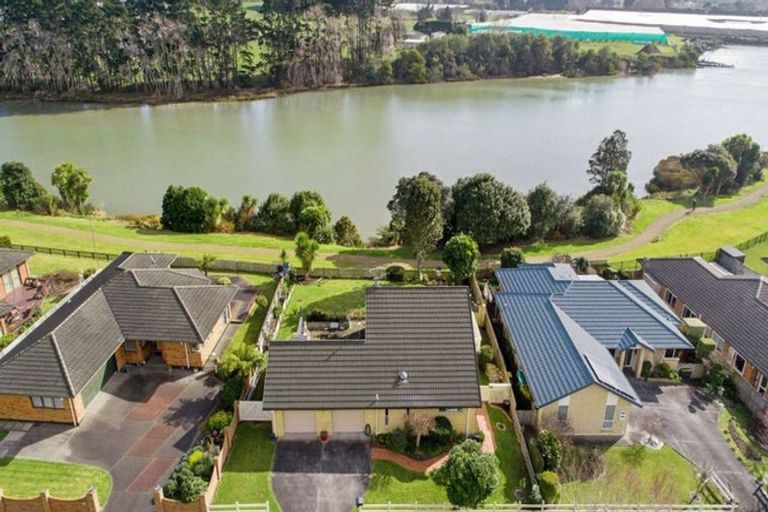 Photo of property in 67 Elsie Drive, Waiuku, 2123