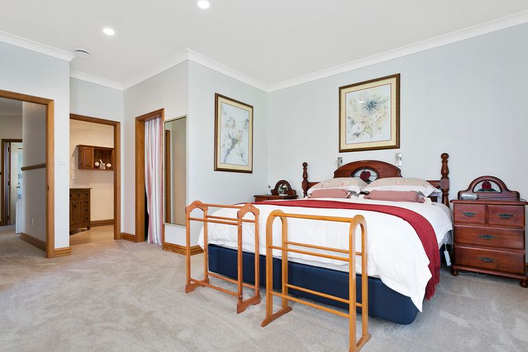 Photo of property in 19 Cowley Drive, Leamington, Cambridge, 3432