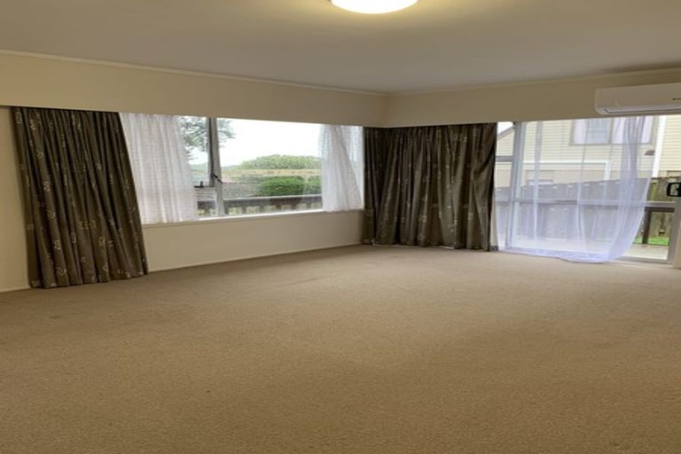 Photo of property in 1/6 Clunie Place, Highland Park, Auckland, 2010