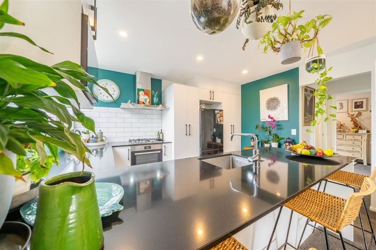 Photo of property in 75b Ward Street, Wallaceville, Upper Hutt, 5018