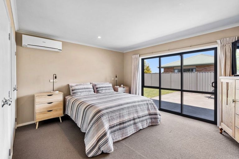 Photo of property in 11 Lewis Way, Poraiti, Napier, 4112