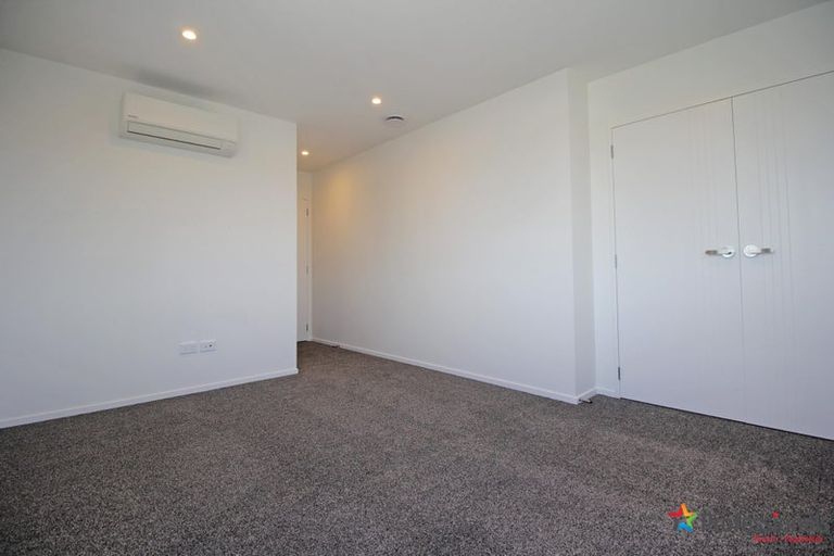 Photo of property in 137a Mahia Road, Wattle Downs, Auckland, 2103