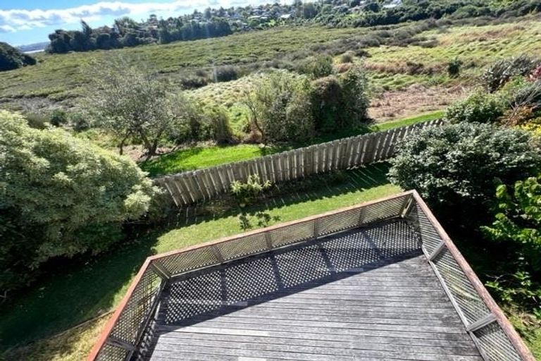 Photo of property in 2/52 Galloway Crescent, Farm Cove, Auckland, 2012