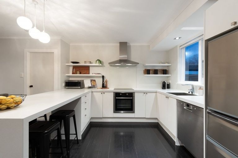 Photo of property in 86 Bellevue Road, Brookfield, Tauranga, 3110