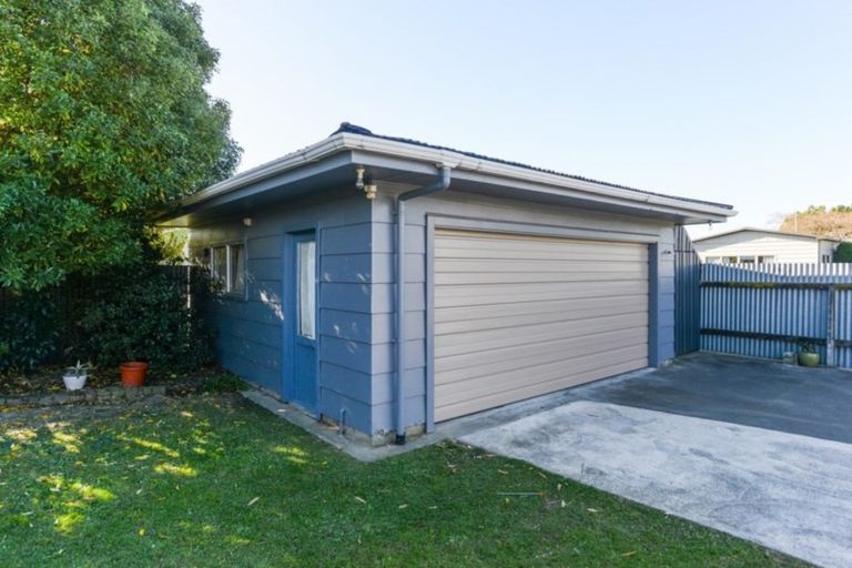 Photo of property in 22 Glamorgan Avenue, Tamatea, Napier, 4112