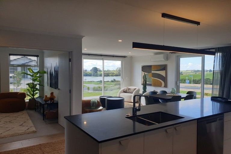 Photo of property in 8 Orawahi Road, Glenbrook, Waiuku, 2681