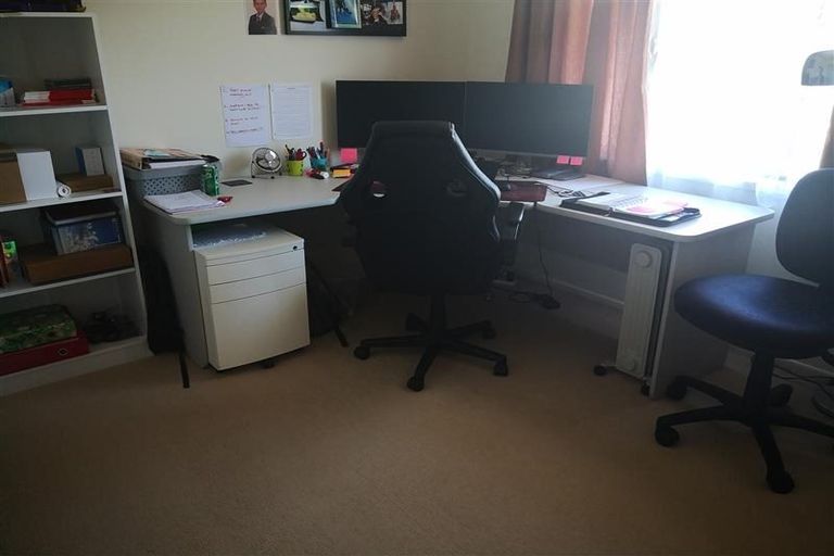 Photo of property in 12/2 Armoy Drive, East Tamaki, Auckland, 2016