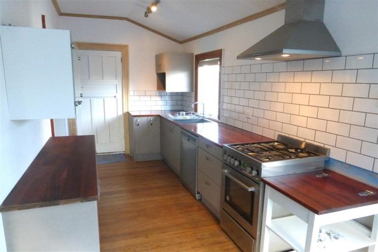 Photo of property in 92 Sullivan Avenue, Woolston, Christchurch, 8023