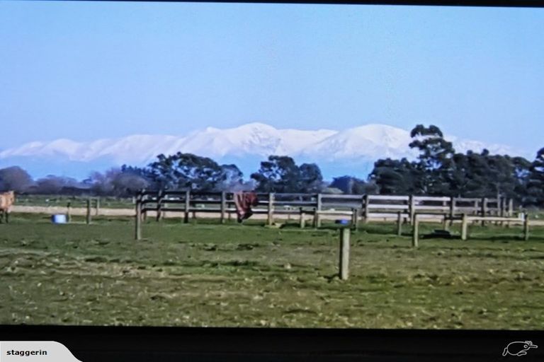 Photo of property in 37 Mountvista Road, Fernside, Kaiapoi, 7691