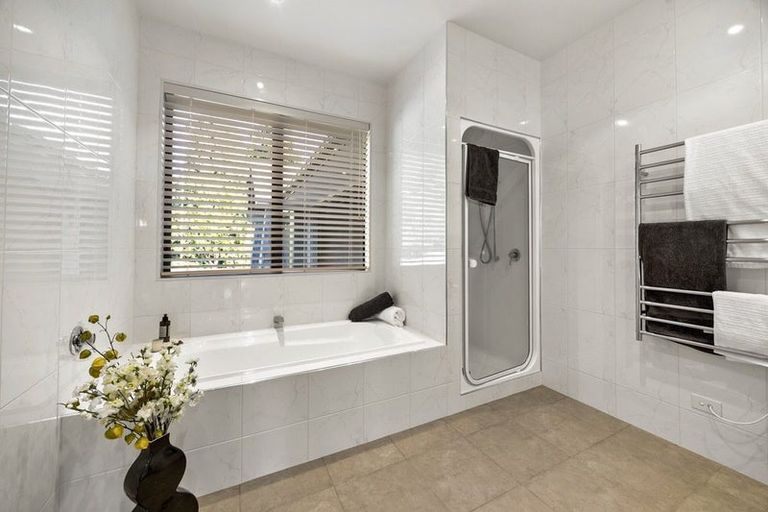 Photo of property in 28 Macwhinney Drive, Drury, 2577