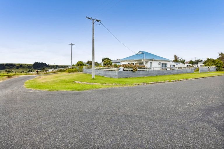 Photo of property in 11 Suffolk Street, Patea, 4520