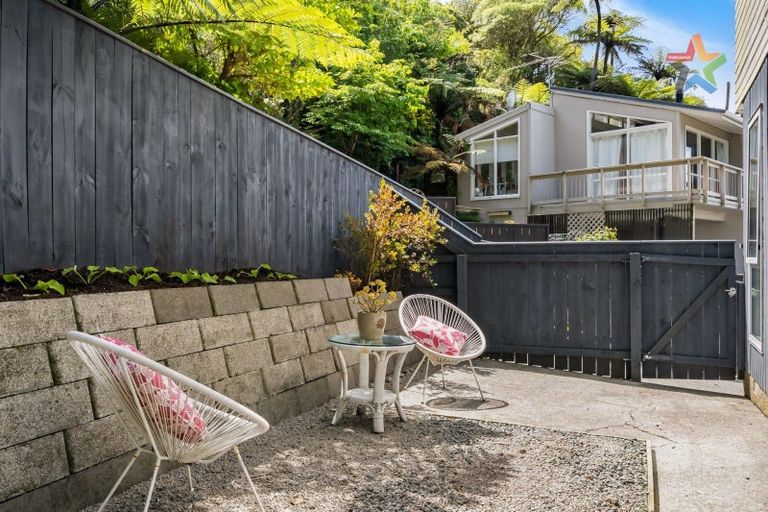 Photo of property in 85a Mulberry Street, Normandale, Lower Hutt, 5010