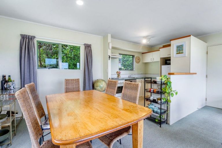 Photo of property in 12a Delshaw Avenue, Stanmore Bay, Whangaparaoa, 0932