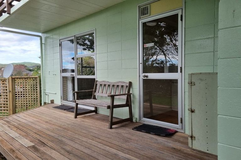 Photo of property in 37 Awatea Street, Ranui, Porirua, 5024