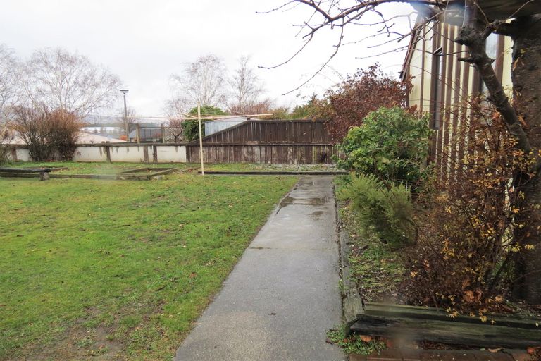 Photo of property in 13 Linrosa Place, Cromwell, 9310