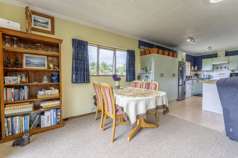 Photo of property in 16 Lancaster Street, Hampden, 9410