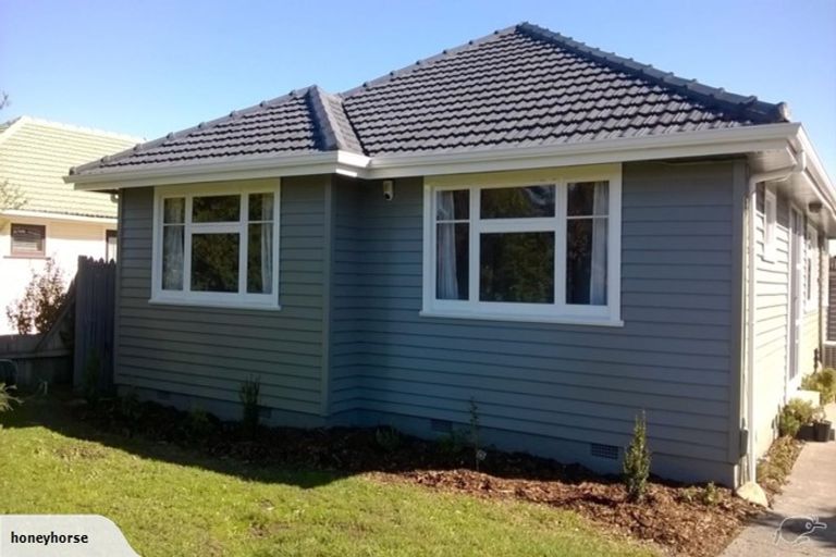 Photo of property in 145 Wainoni Road, Avondale, Christchurch, 8061