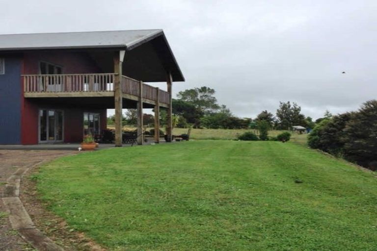 Photo of property in 62 John Hindmarsh Road, Karaka, Papakura, 2580